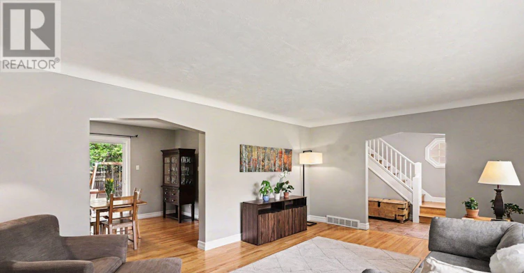 805 Smyth Road, Ottawa, ON, K1G 1P2 - 10