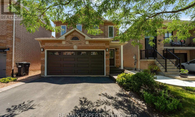 47 Castelli Court