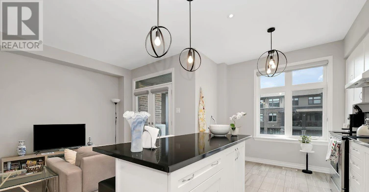 216 Dragonfly Walk, Ottawa, ON, K1W 0J8 - 11