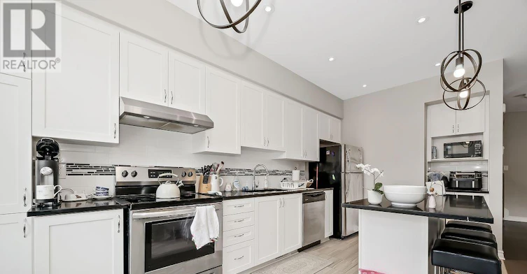 216 Dragonfly Walk, Ottawa, ON, K1W 0J8 - 12