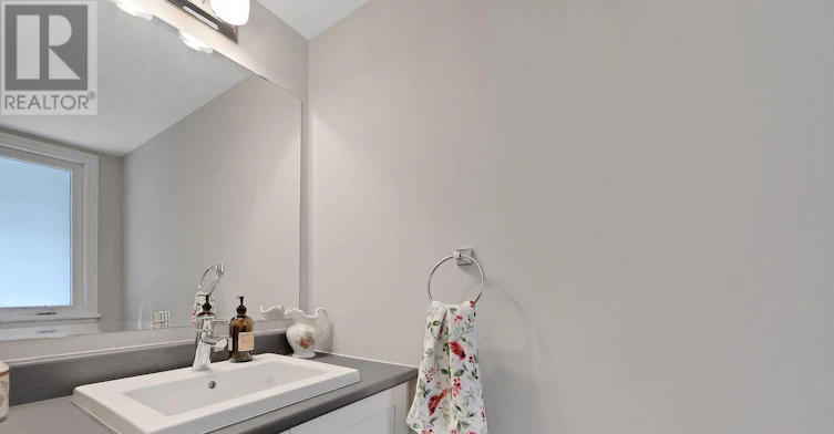 216 Dragonfly Walk, Ottawa, ON, K1W 0J8 - 6