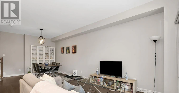 216 Dragonfly Walk, Ottawa, ON, K1W 0J8 - 9