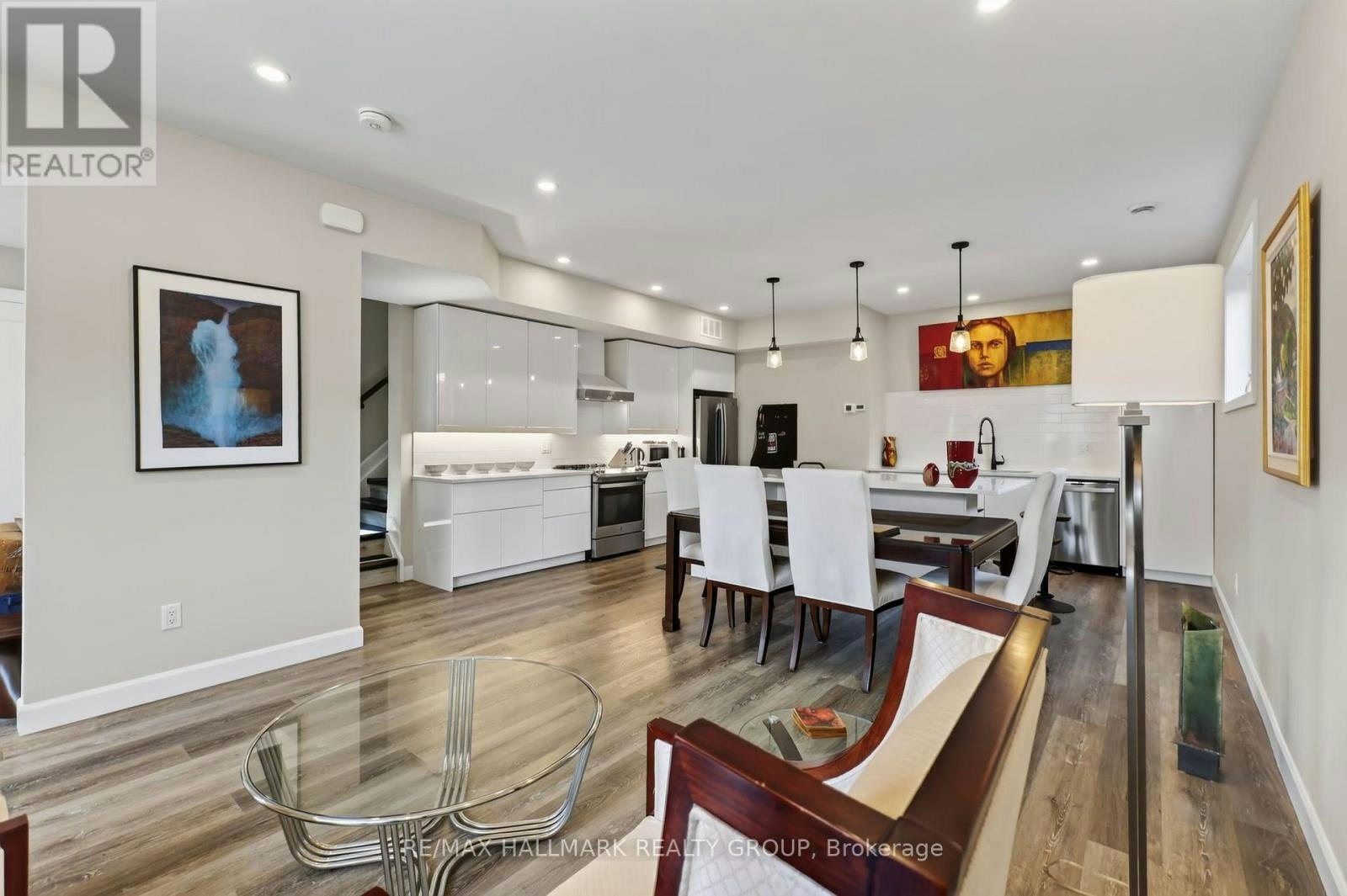 A1-359 Whitby Avenue, Ottawa, ON, K2A 0B3 - 4