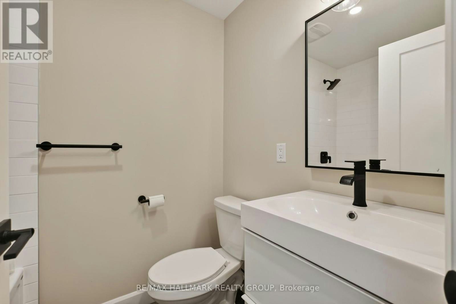 A1-359 Whitby Avenue, Ottawa, ON, K2A 0B3 - 17