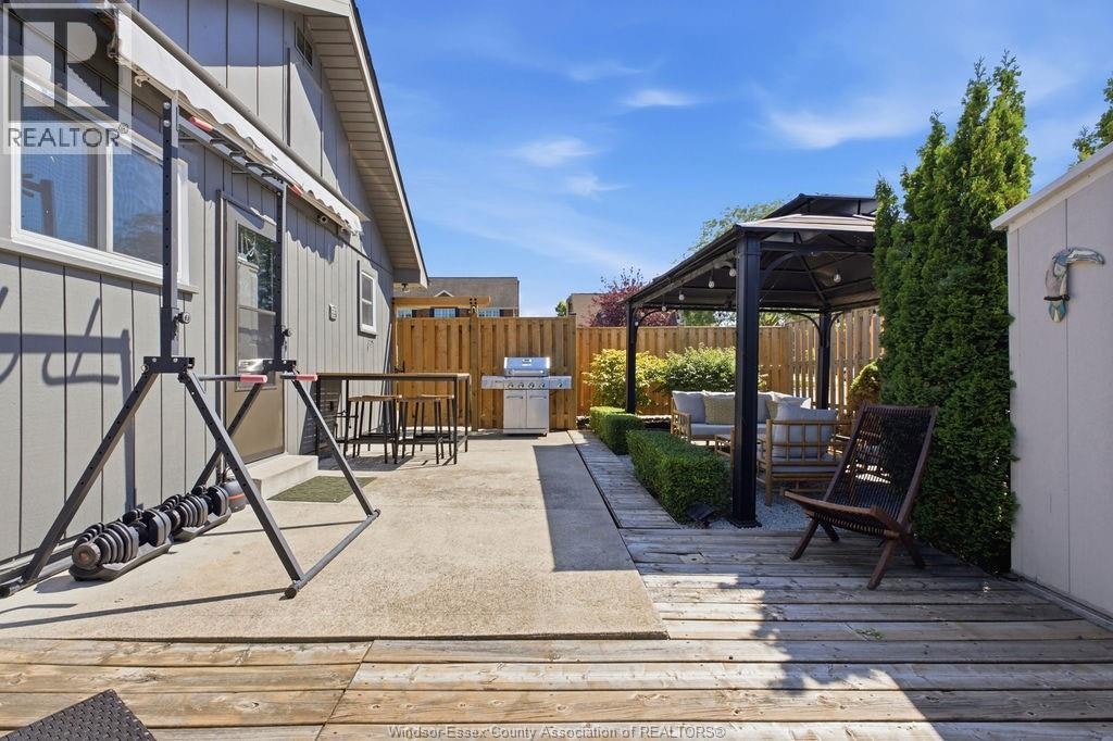 395 Brighton Road, Tecumseh, ON, N8N 2L2 - 23
