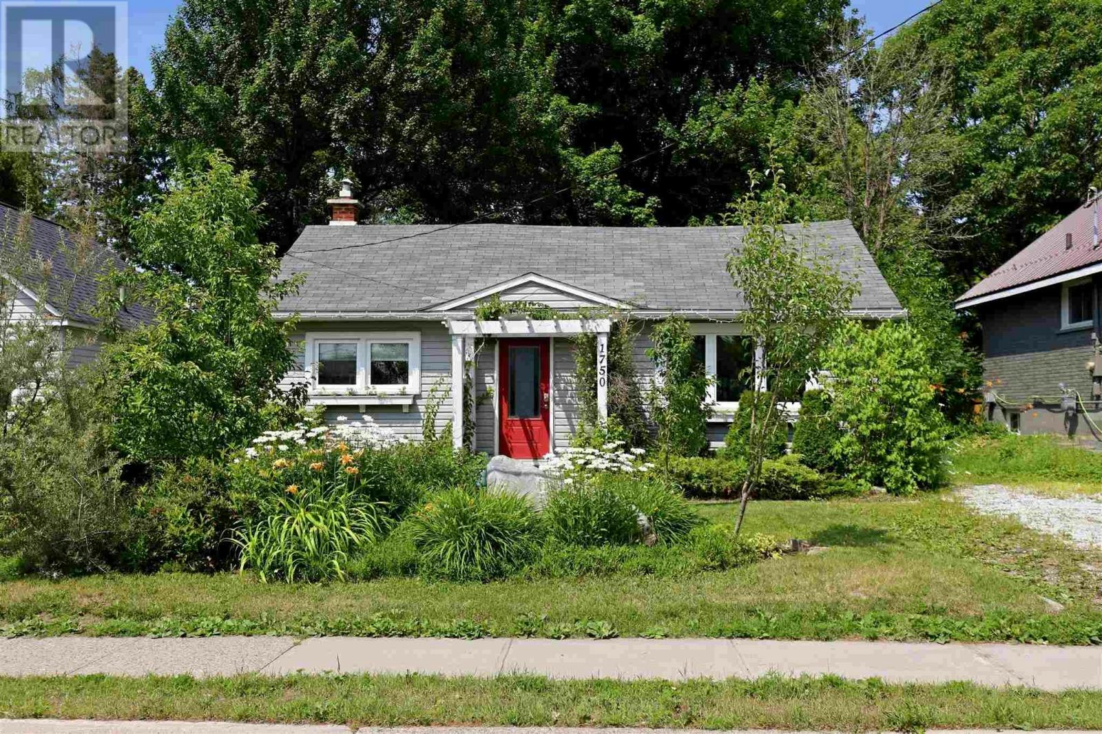 1750 Queen Street E, Sault Ste. Marie, ON, P6A 2H1