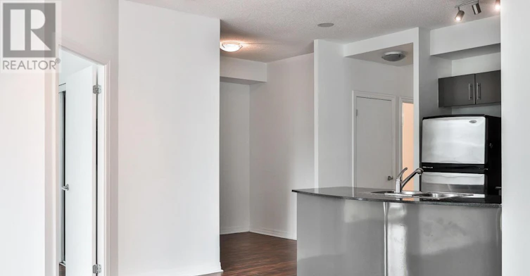 2711-16 Yonge Street, Toronto, ON, M5E 2A1 - 29