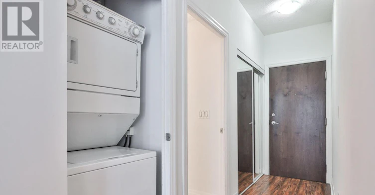 2711-16 Yonge Street, Toronto, ON, M5E 2A1 - 33