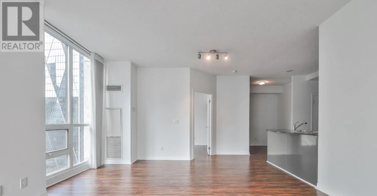 2711-16 Yonge Street, Toronto, ON, M5E 2A1 - 3