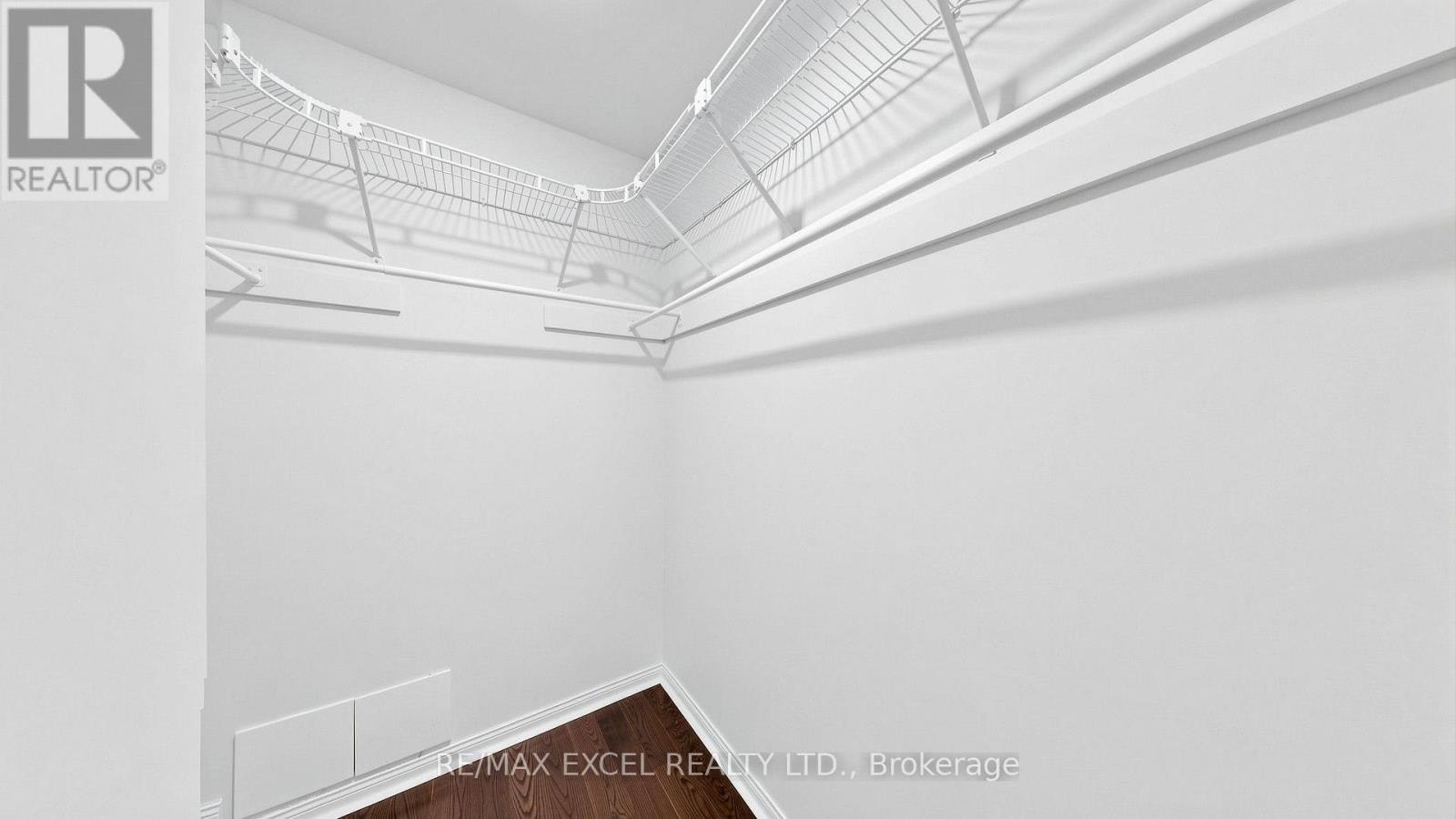 21 Mary Gapper Crescent, Richmond Hill, ON, L4C 7L9 - 35