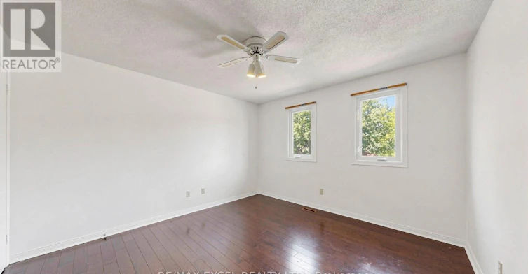 21 Mary Gapper Crescent, Richmond Hill, ON, L4C 7L9 - 42