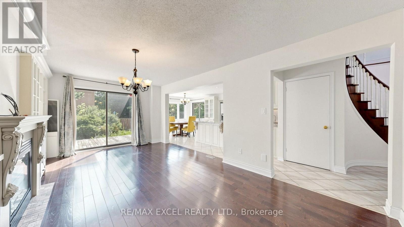 21 Mary Gapper Crescent, Richmond Hill, ON, L4C 7L9 - 6
