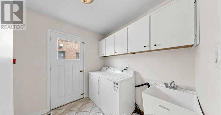 21 Mary Gapper Crescent, Richmond Hill, ON, L4C 7L9 - 45