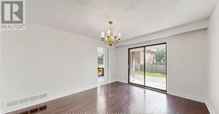 21 Mary Gapper Crescent, Richmond Hill, ON, L4C 7L9 - 19