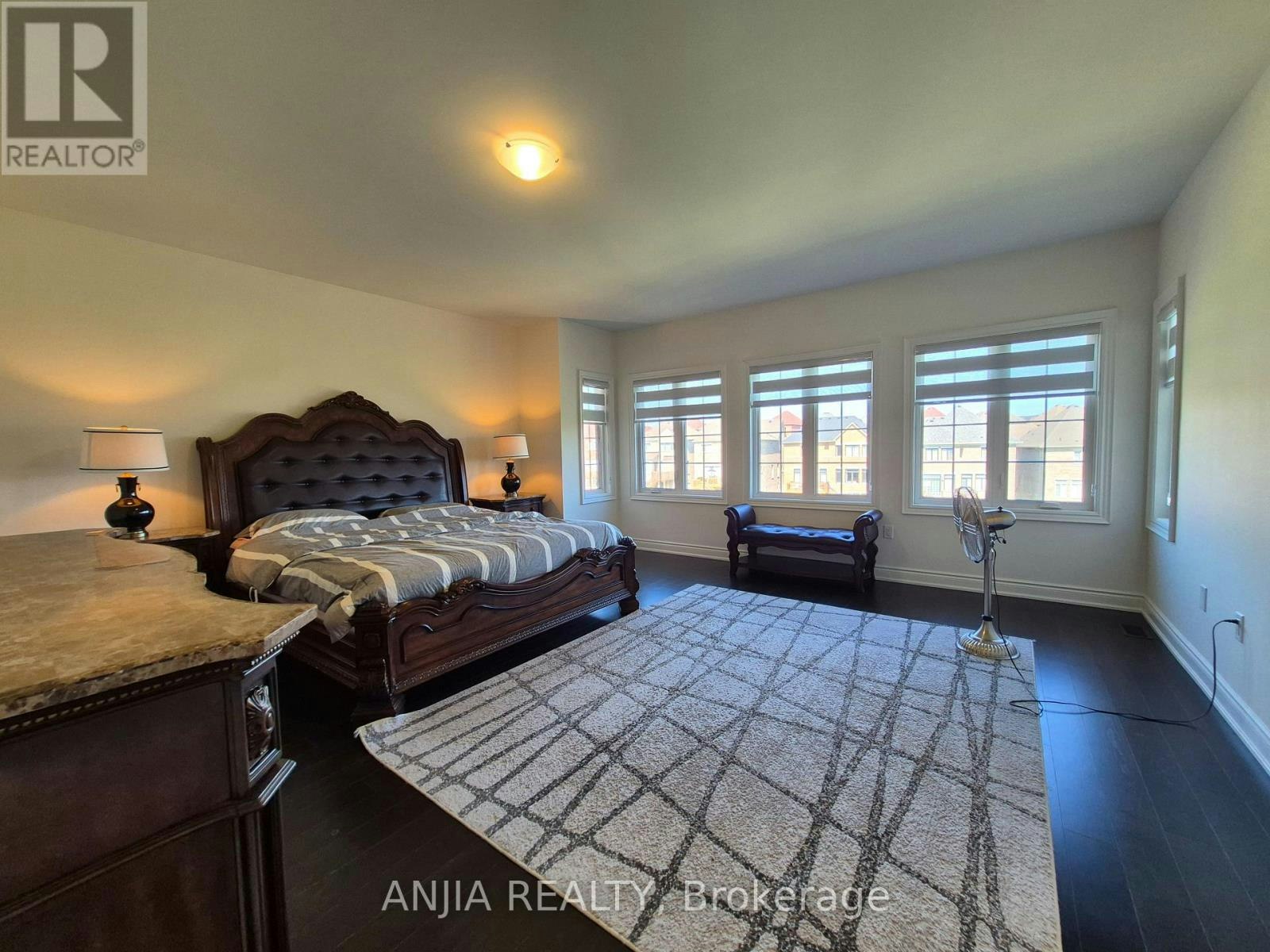 UPPER-50 Meadow Vista Crescent, East Gwillimbury, ON, L9N 0T4 - 32