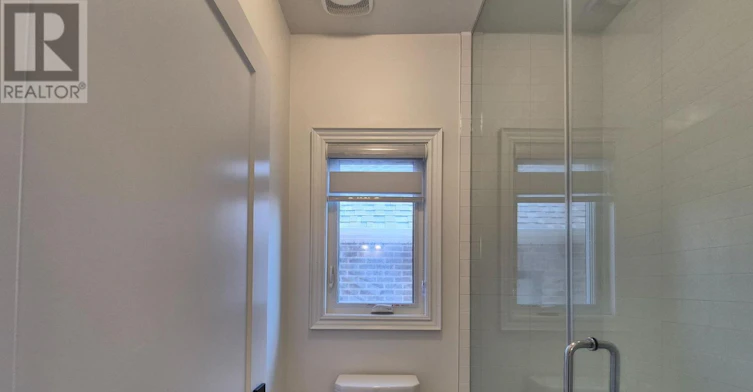 UPPER-50 Meadow Vista Crescent, East Gwillimbury, ON, L9N 0T4 - 39