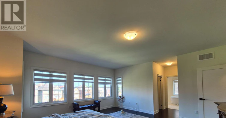 UPPER-50 Meadow Vista Crescent, East Gwillimbury, ON, L9N 0T4 - 33