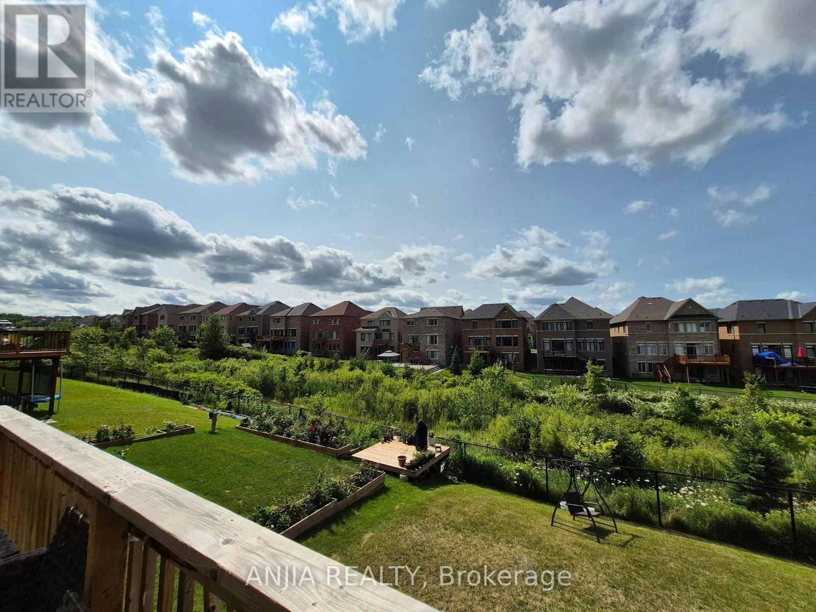 UPPER-50 Meadow Vista Crescent, East Gwillimbury, ON, L9N 0T4 - 24