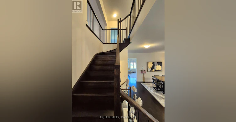 UPPER-50 Meadow Vista Crescent, East Gwillimbury, ON, L9N 0T4 - 30