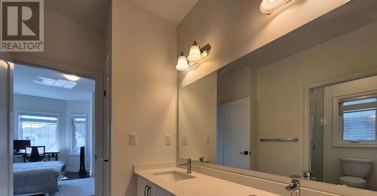 UPPER-50 Meadow Vista Crescent, East Gwillimbury, ON, L9N 0T4 - 40
