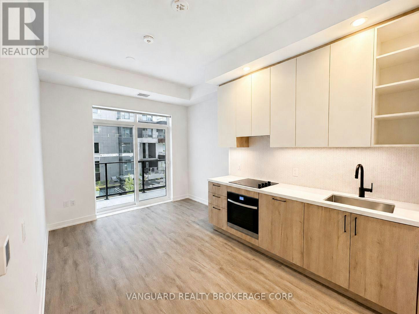 411-5 Meadowdale Road, Toronto, ON, L4K 0C7 - 4