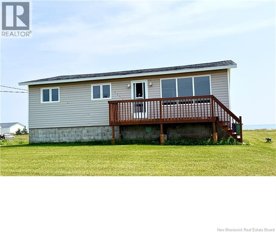 1102 De La Mer Boulevard, Sainte-Marie-Saint-Raphael, NB, E8T 1V6