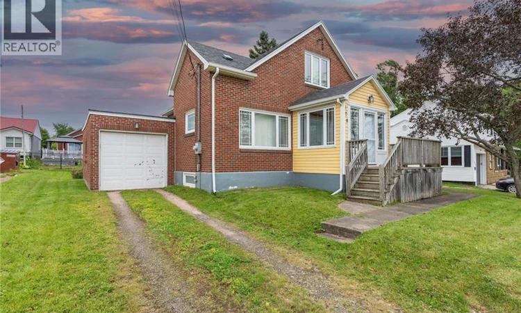 379 Grand Pre