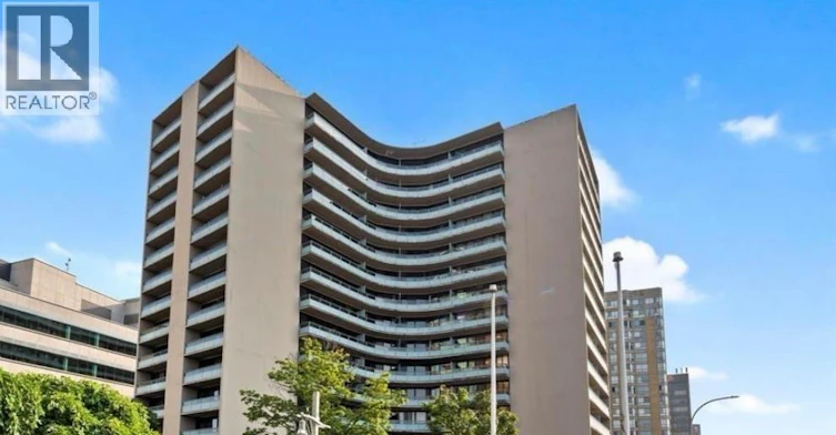914-111 Riverside Drive East, Windsor, ON, N9A 2S6 - 2
