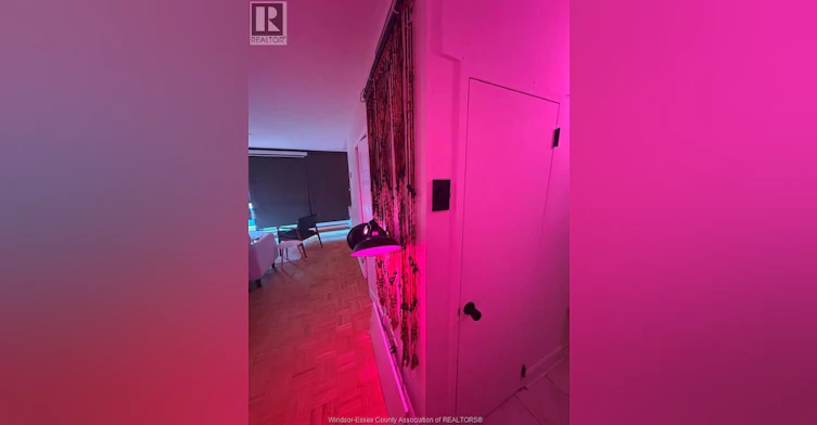 914-111 Riverside Drive East, Windsor, ON, N9A 2S6 - 11