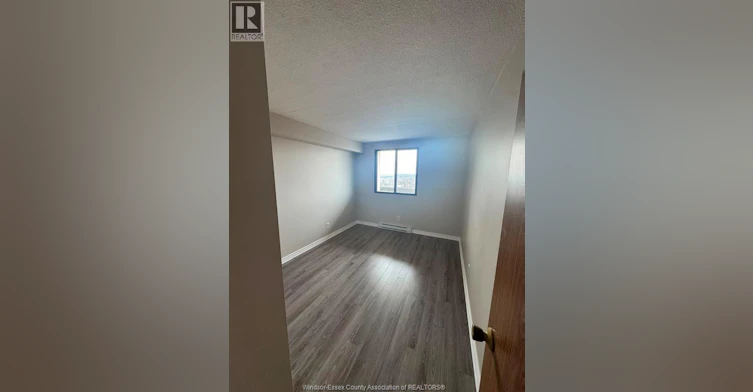 2014-150 Park Street West, Windsor, ON, N9A 7A2 - 12