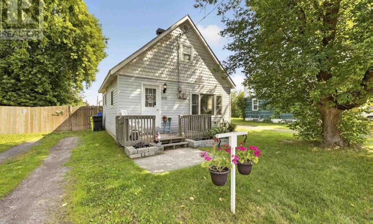 112 Vivian Avenue