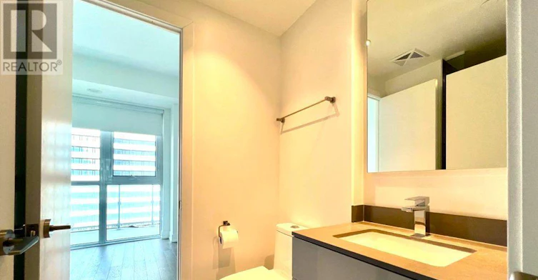 5203-7 Grenville Street W, Toronto, ON, M4Y 0E9 - 17
