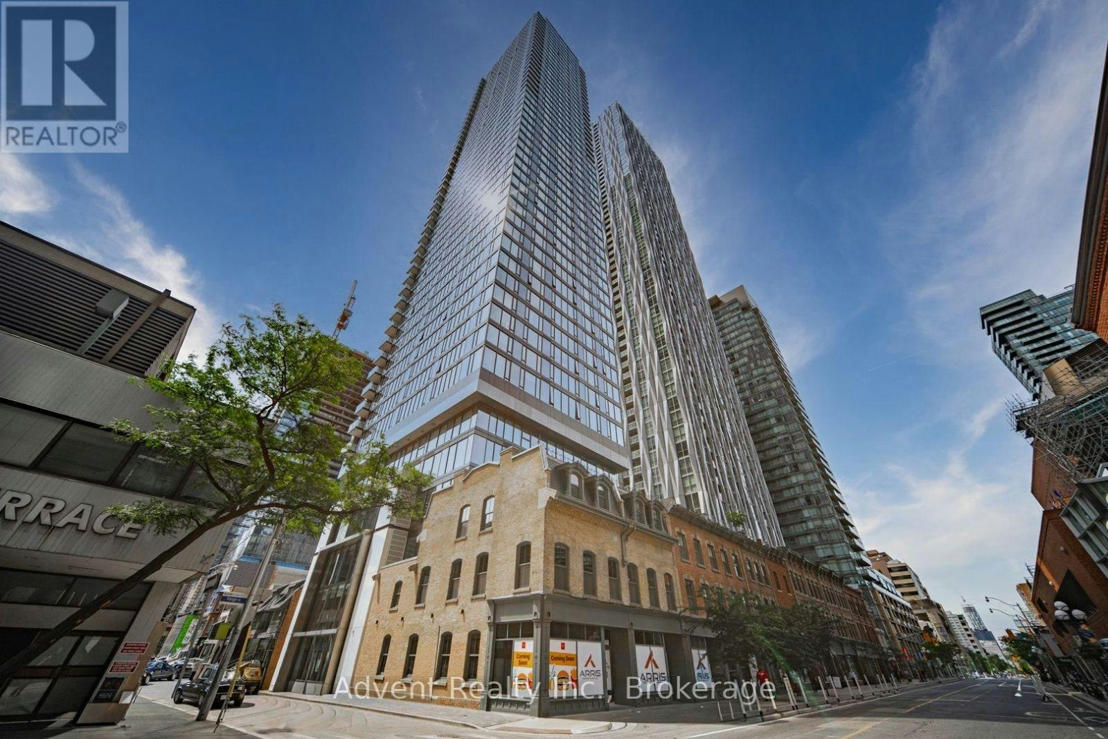 2308-8 Cumberland Street, Toronto, ON, M4W 0B6