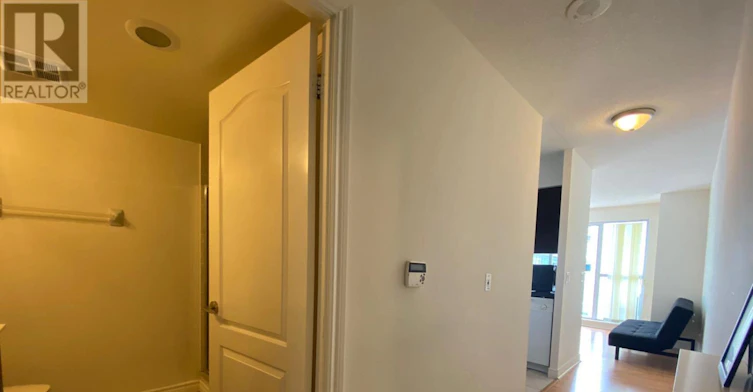 2807-70 Town Centre Court, Toronto, ON, M1P 0B2 - 4