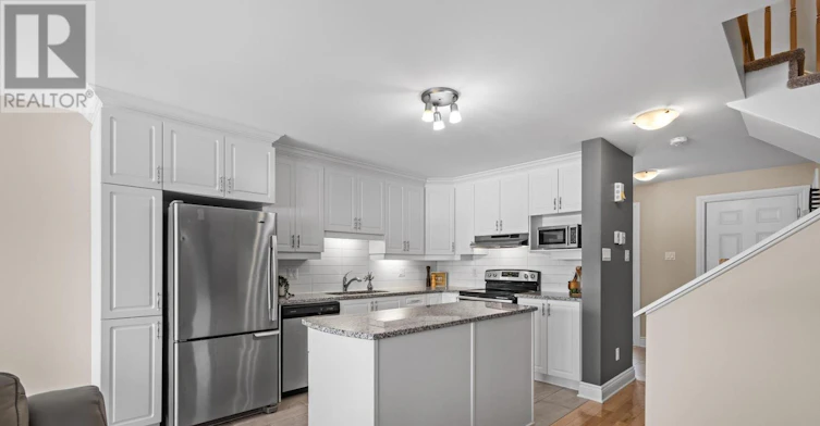 336 Twilight Avenue, Russell, ON, K4R 0E3 - 11