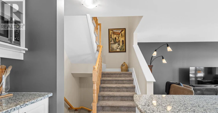 336 Twilight Avenue, Russell, ON, K4R 0E3 - 7