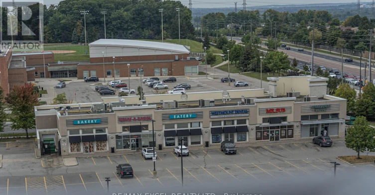 802-8 Beverley Glen Boulevard, Vaughan, ON, L4J 0L5 - 45
