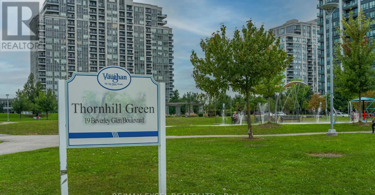 802-8 Beverley Glen Boulevard, Vaughan, ON, L4J 0L5 - 42