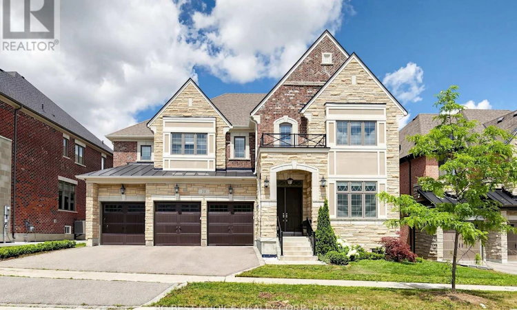 10 Ridgepoint Road