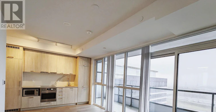1708-38 Honeycrisp Crescent, Vaughan, ON, L4K 0M8 - 13