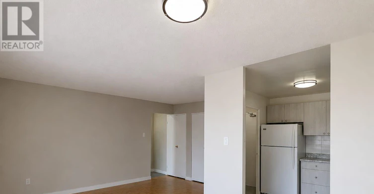 521-1901 Martin Grove Road, Toronto, ON, M9V 3T1 - 4