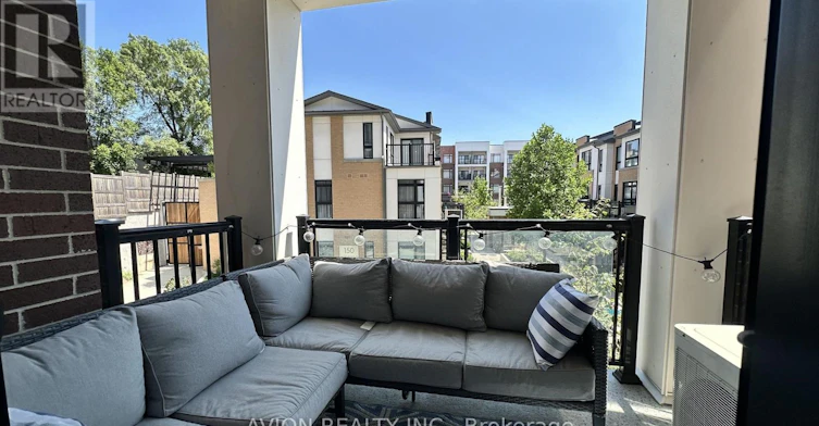 210-160 Canon Jackson Drive, Toronto, ON, M6M 0B6 - 15