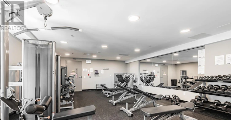 210-160 Canon Jackson Drive, Toronto, ON, M6M 0B6 - 20