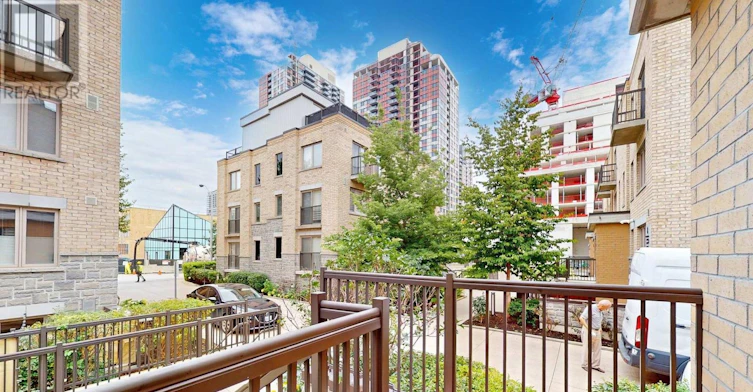 235-10 Foundry Avenue, Toronto, ON, M6H 0A6 - 35