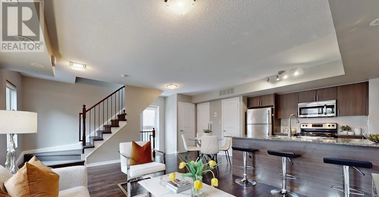 235-10 Foundry Avenue, Toronto, ON, M6H 0A6 - 5