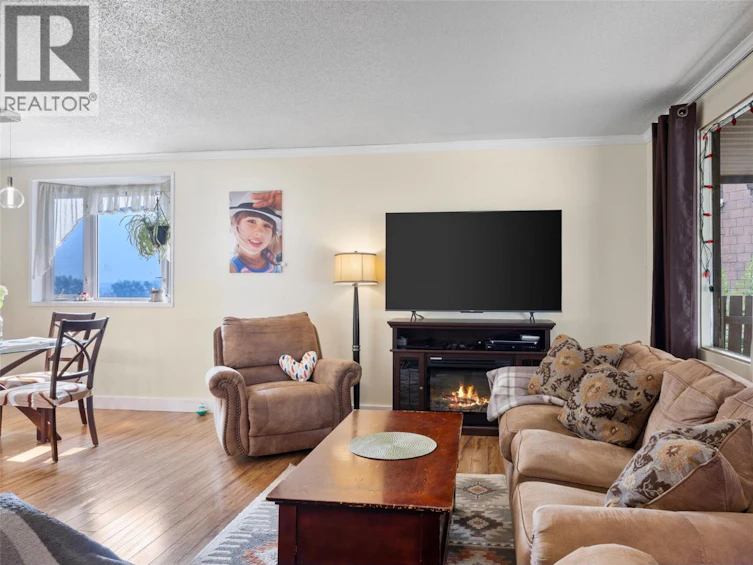 2199 Perryville Place, Kamloops, BC, V2B 7Y1 - 4