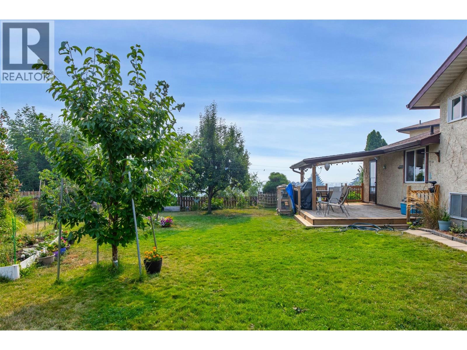 2199 Perryville Place, Kamloops, BC, V2B 7Y1 - 29