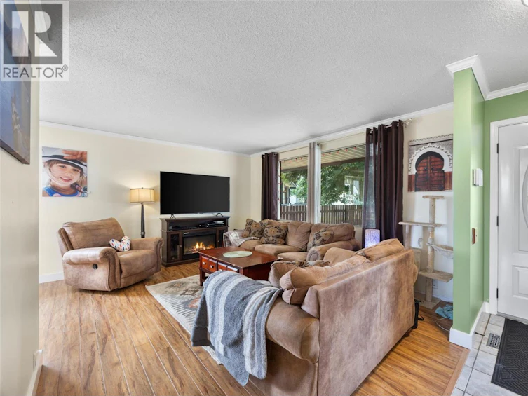 2199 Perryville Place, Kamloops, BC, V2B 7Y1 - 3
