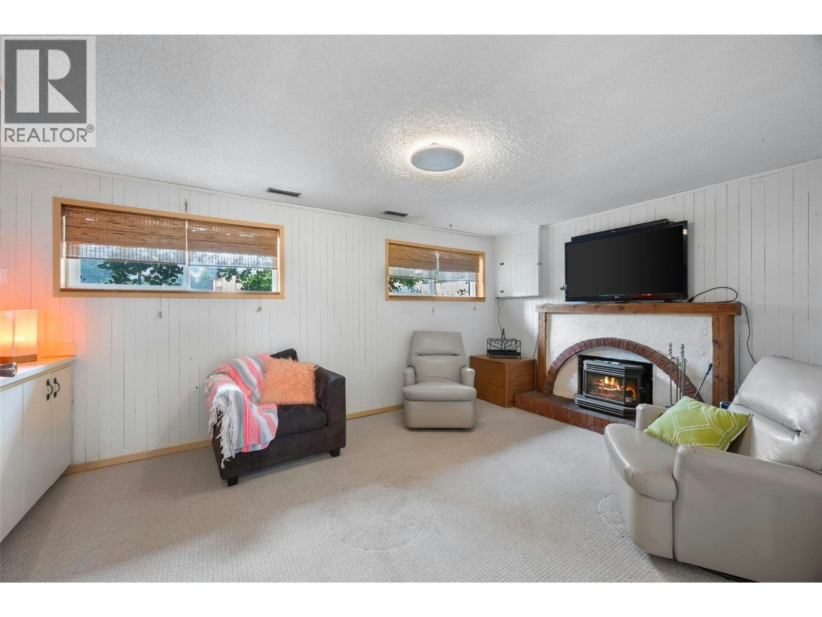 2199 Perryville Place, Kamloops, BC, V2B 7Y1 - 19
