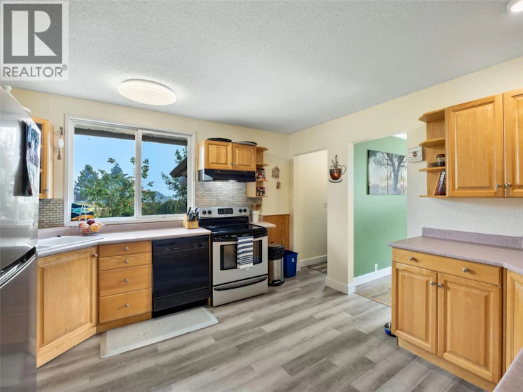 2199 Perryville Place, Kamloops, BC, V2B 7Y1 - 10